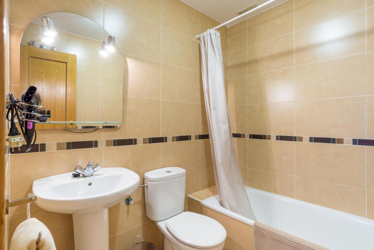 Apartamento Ventura Malaga Apartment Exterior photo